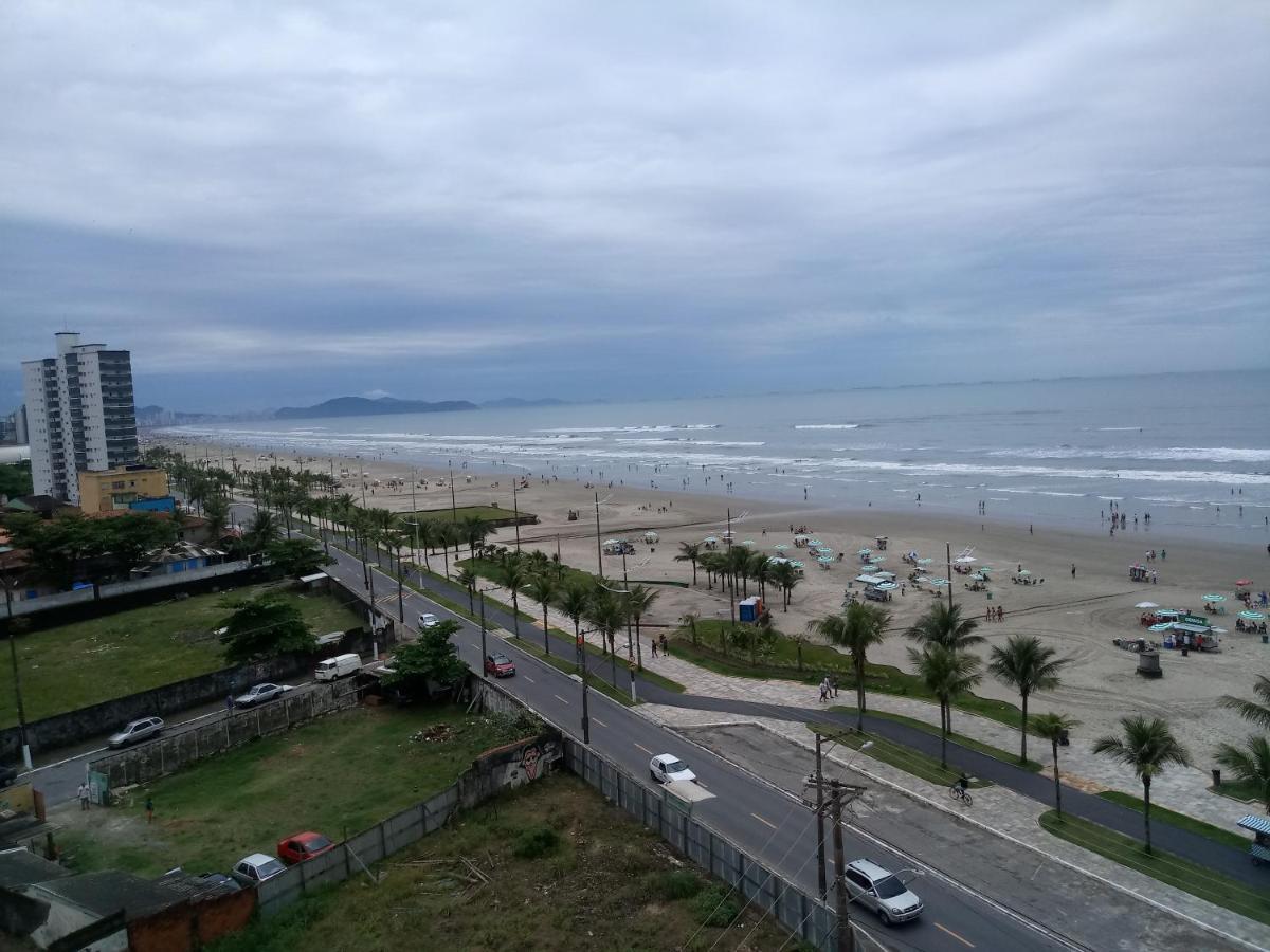 Predio Com Piscina Na Cobertura Frente Ao Mar, Apartamento Para Ate 6 Adultos E 3 Criancas Ate 8 Anos, Churrasqueira Na Sacada, Wi-Fi Gratis, Nao Oferecemos Roupas De Cama E Banho, 1 Vaga De Garagem, Na Praia Grande-Vila Mirim Dış mekan fotoğraf