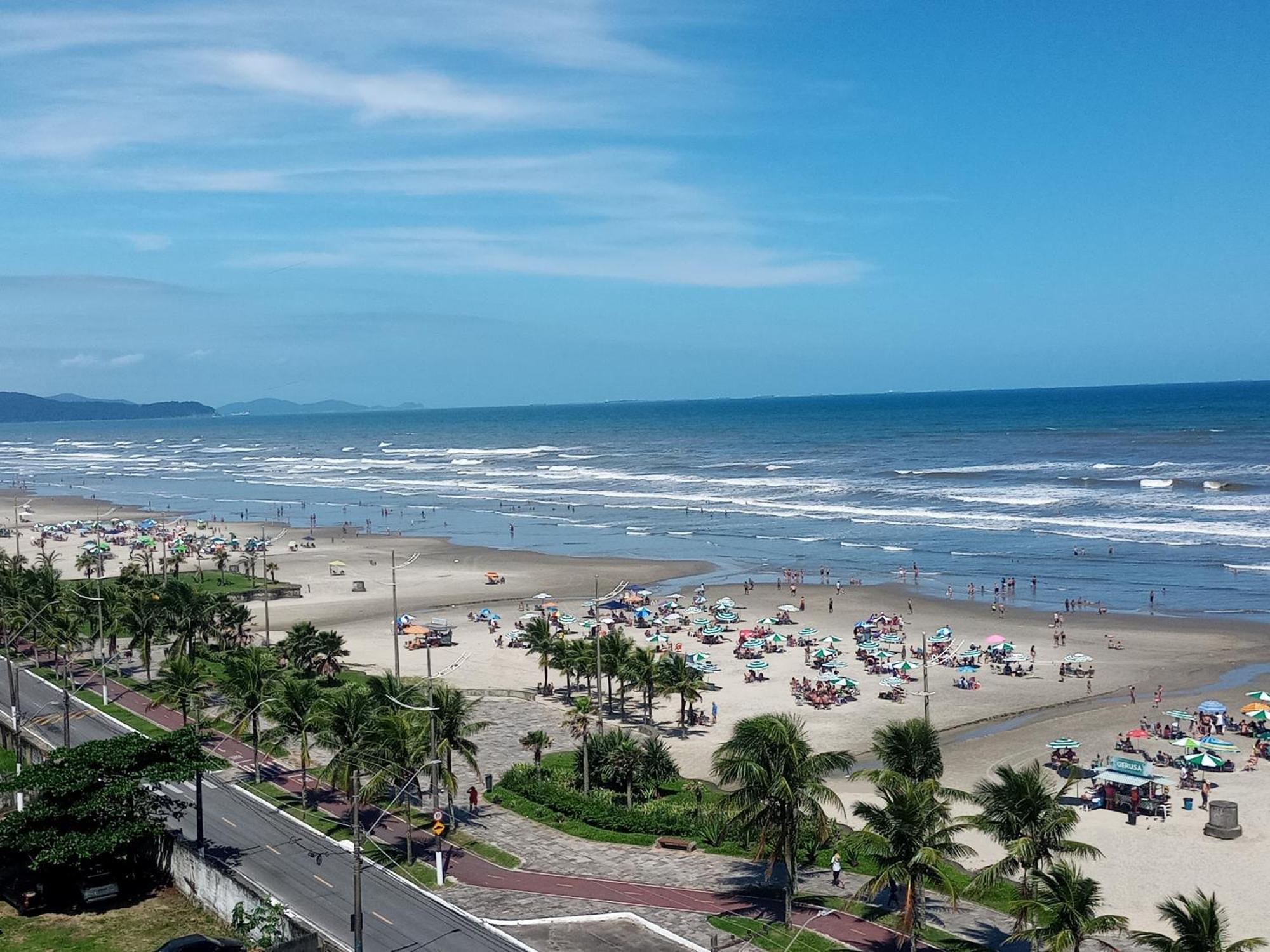 Predio Com Piscina Na Cobertura Frente Ao Mar, Apartamento Para Ate 6 Adultos E 3 Criancas Ate 8 Anos, Churrasqueira Na Sacada, Wi-Fi Gratis, Nao Oferecemos Roupas De Cama E Banho, 1 Vaga De Garagem, Na Praia Grande-Vila Mirim Dış mekan fotoğraf